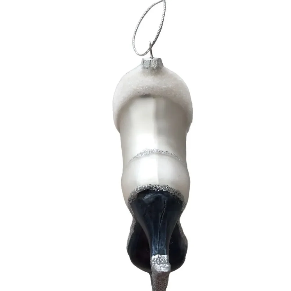 FIGURE SKATING ORNAMENT GLASS WITH SILVER GLITTER